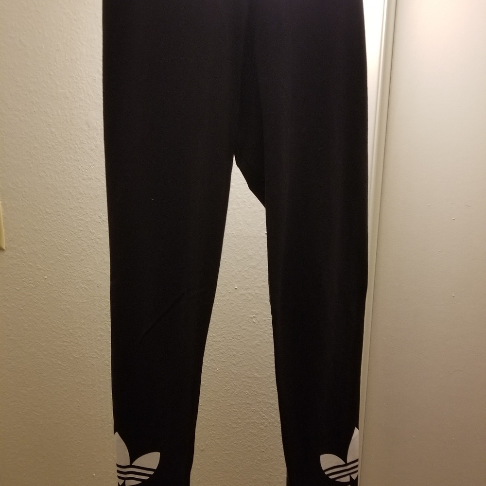 New without tag adidas legging